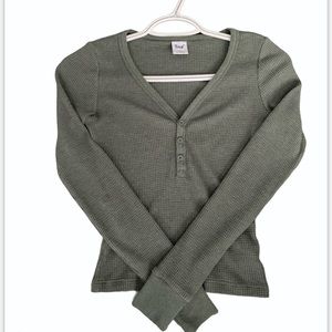 Aritiza TNA thermal henley